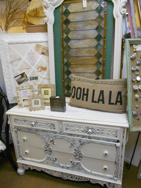 Www Nottooshabbynj Com Before And After   1930schestofdrawers3 