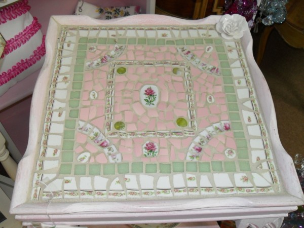 pink mosaic table